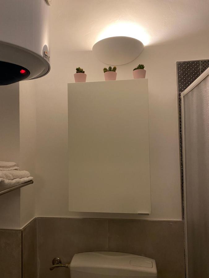 Casaro Stazione Apartment Bari Exterior foto