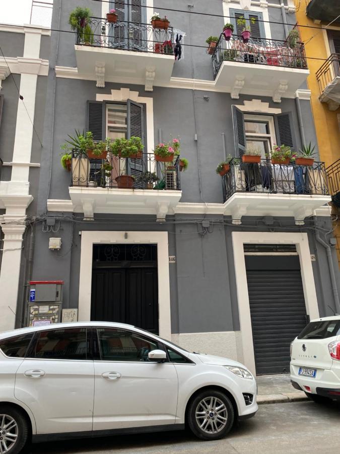 Casaro Stazione Apartment Bari Exterior foto