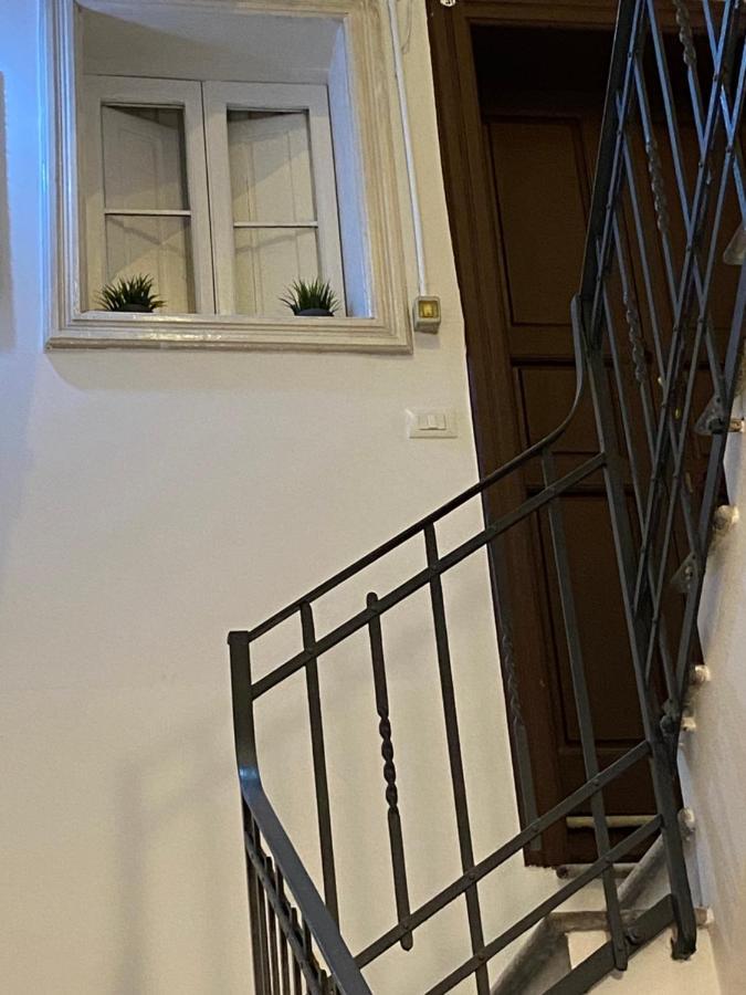 Casaro Stazione Apartment Bari Exterior foto