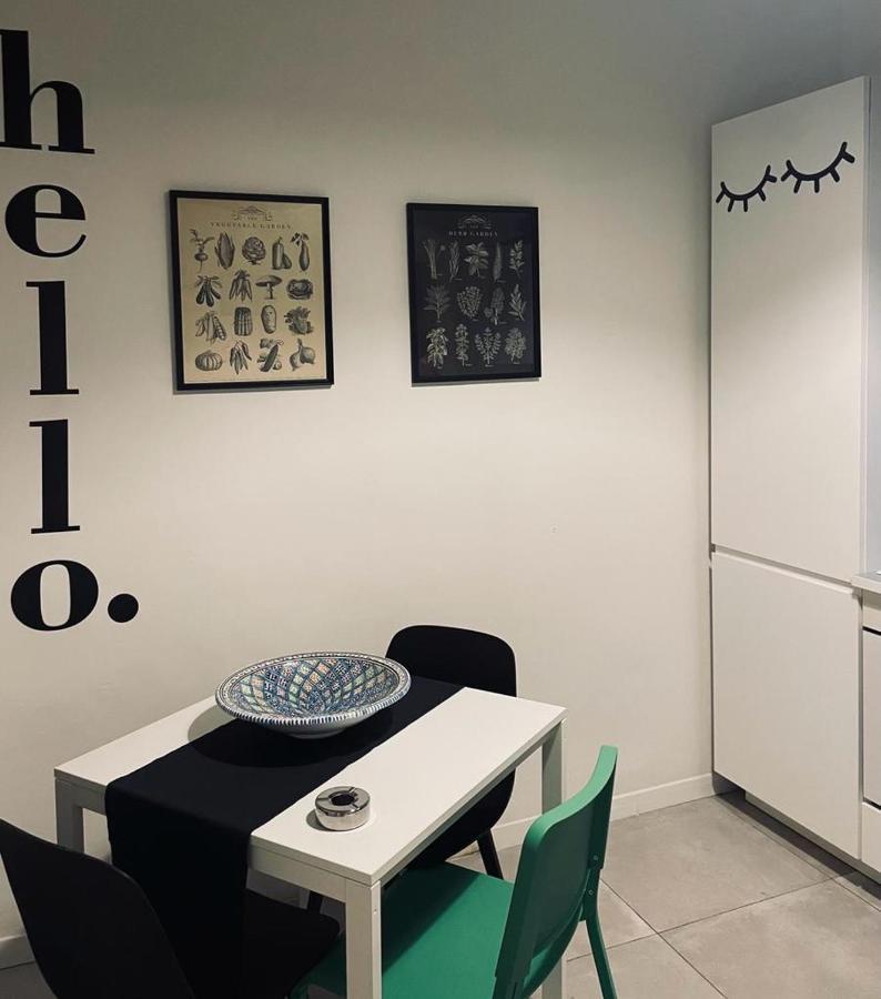 Casaro Stazione Apartment Bari Exterior foto
